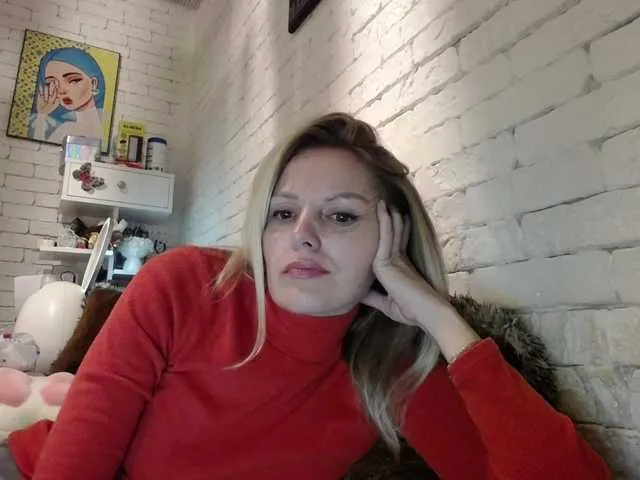 Live sex webcam photo for AngelAlone #290591186