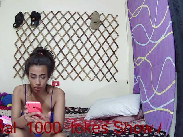 Live sex webcam photo for AngelAnMonicA #272153682