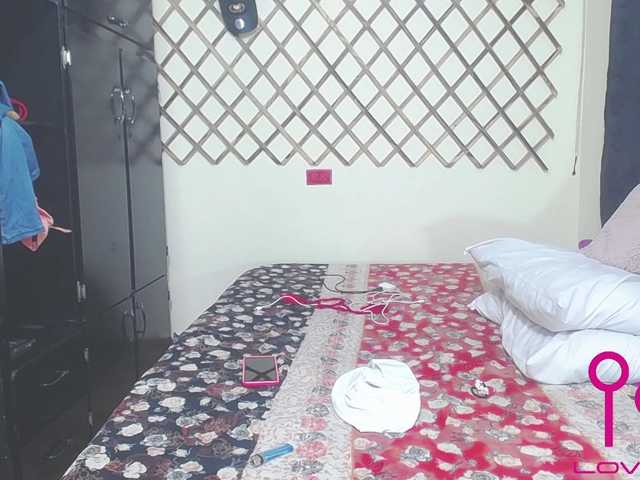 Live sex webcam photo for AngelAnMonicA #272277081