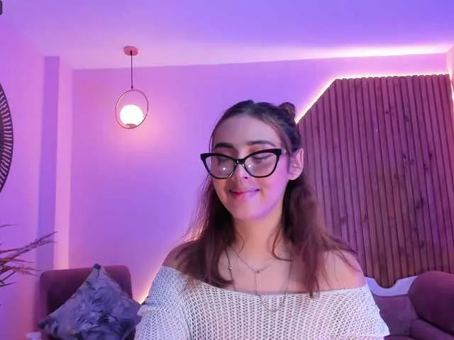 Live sex webcam photo for AngelCox1 #276618534