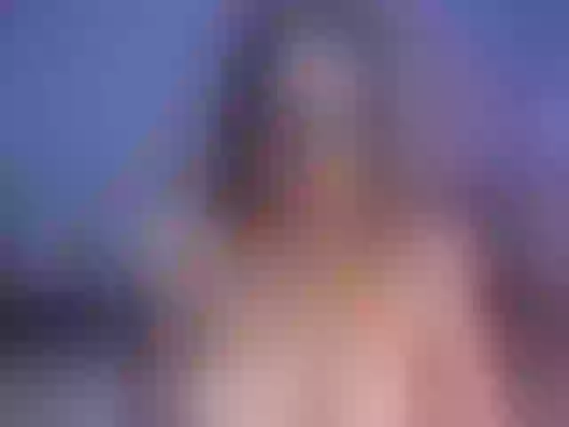 Live sex webcam photo for AngelCox1 #277648084