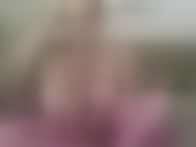 Live sex webcam photo for AngelCumsxxx #293864403