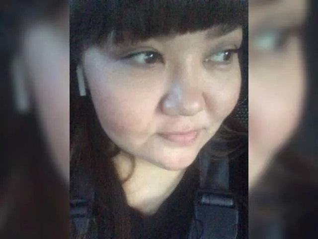 Live sex webcam photo for AngelDenis777 #275985321