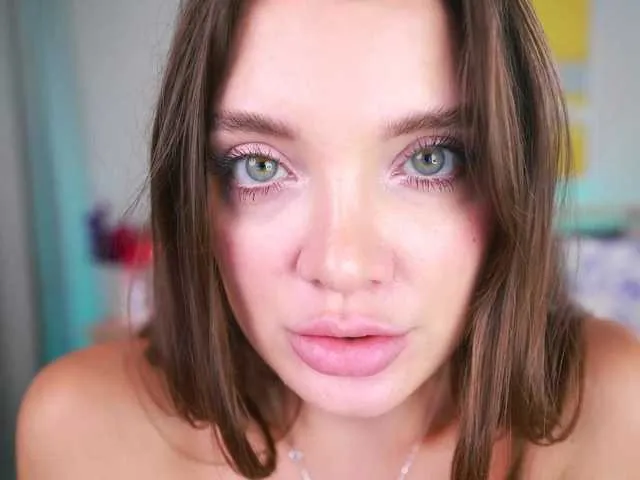 Live sex webcam photo for AngelMilly #290908124