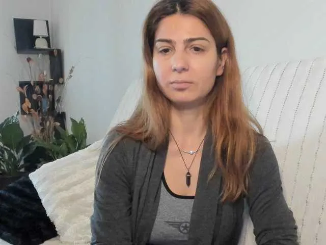 Live sex webcam photo for AngelNicolle #271872529