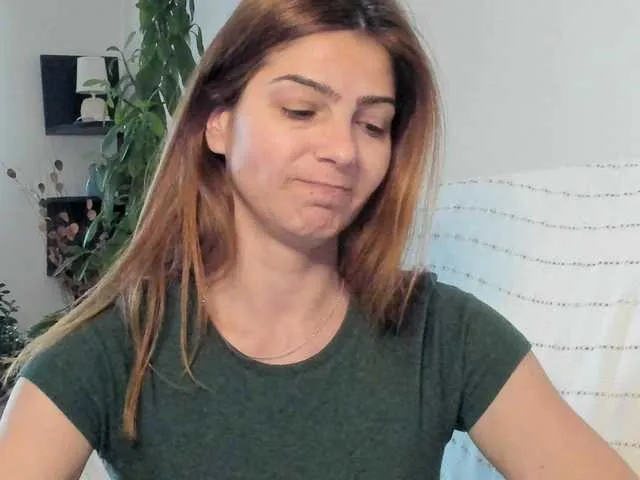 Live sex webcam photo for AngelNicolle #272662892