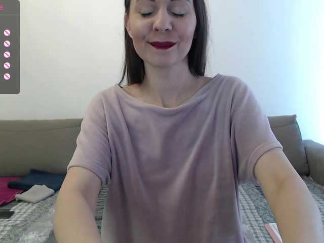 Live sex webcam photo for AngelNika #276795035