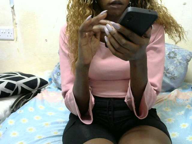 Live sex webcam photo for AngelSex34 #278311420