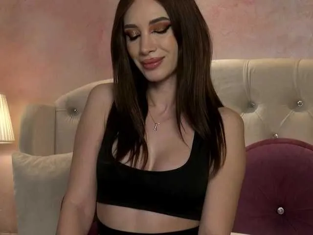 Live sex webcam photo for AngelaDevins #288049298