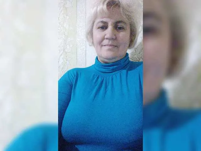 Live sex webcam photo for AngelaFamez #271860579