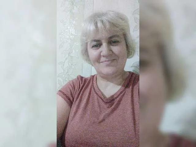 Live sex webcam photo for AngelaFamez #271946437