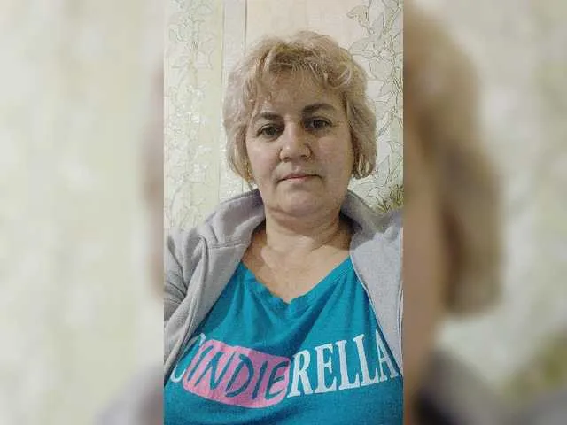 Live sex webcam photo for AngelaFamez #272136804