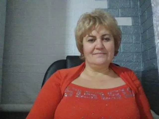 Live sex webcam photo for AngelaFamez #276915916