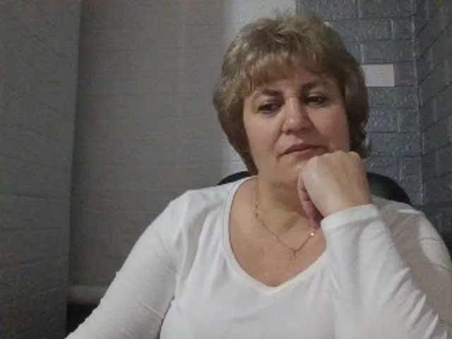 Live sex webcam photo for AngelaFamez #277026915