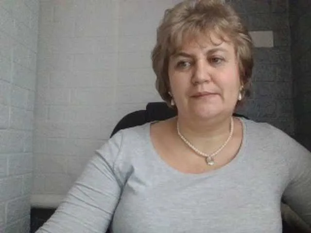 Live sex webcam photo for AngelaFamez #277029323