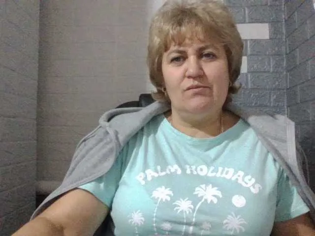 Live sex webcam photo for AngelaFamez #277154524