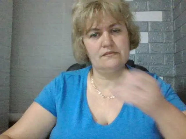 Live sex webcam photo for AngelaFamez #277784607