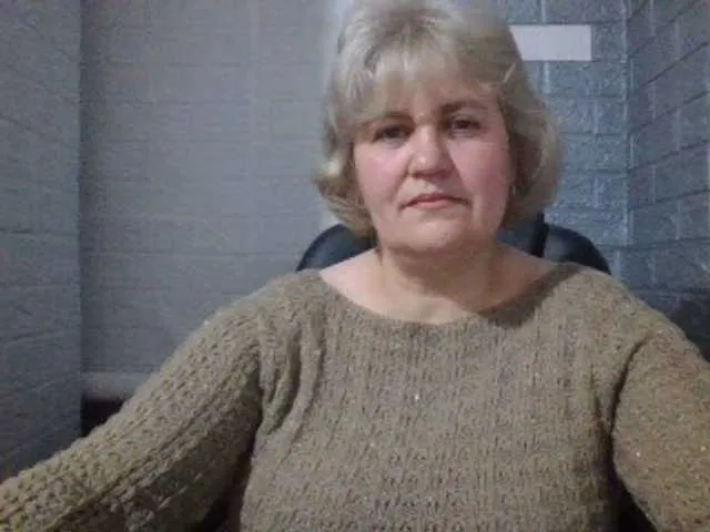 Live sex webcam photo for AngelaFamez #277882982