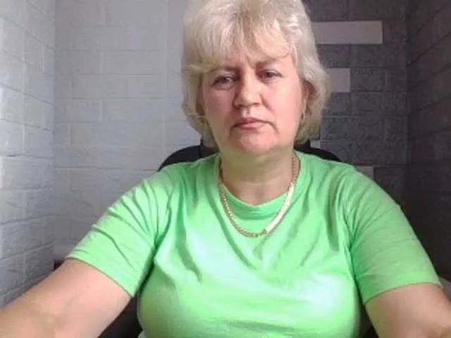 Live sex webcam photo for AngelaFamez #278036687