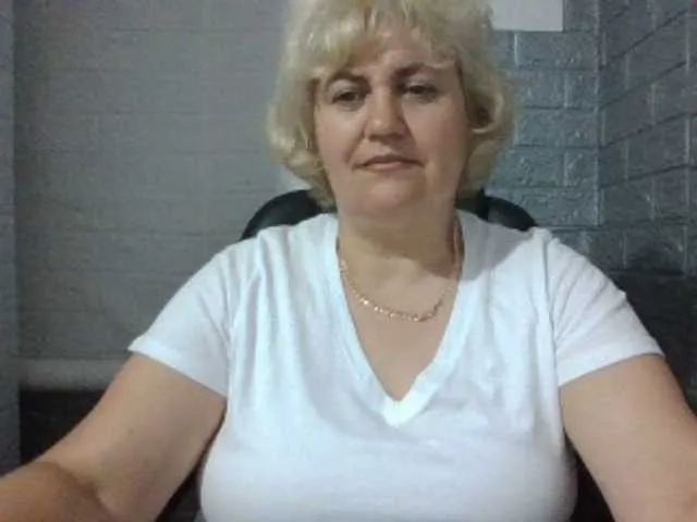 Live sex webcam photo for AngelaFamez #278084674