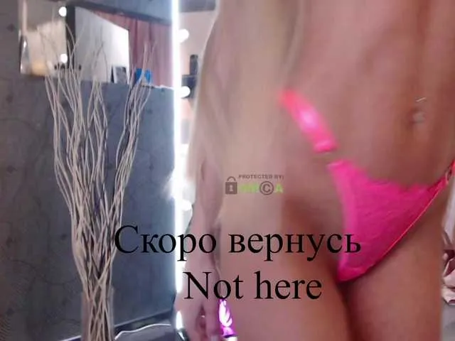 Live sex webcam photo for AngelaLovely #276119066