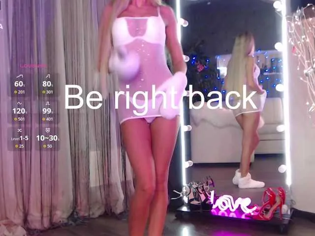 Live sex webcam photo for AngelaLovely #293242841