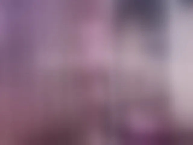 Live sex webcam photo for AngelaLovely #293652535