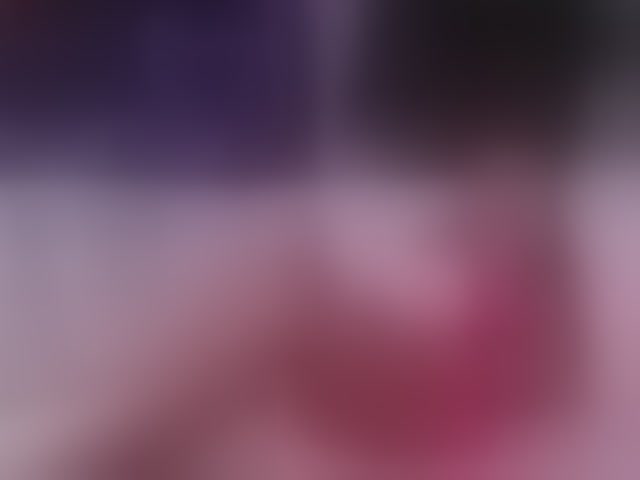 Live sex webcam photo for AngelaLovely #294010784