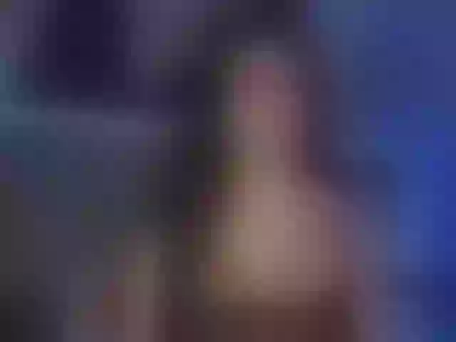 Live sex webcam photo for AngelaMyst #287940497
