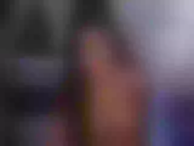 Live sex webcam photo for AngelaMyst #287940525