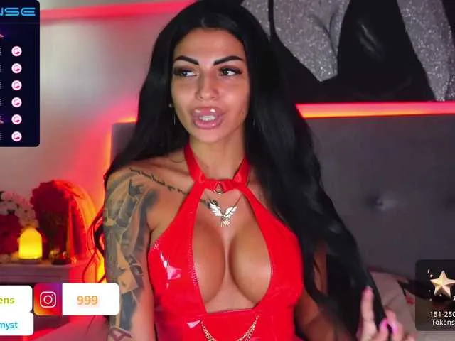Live sex webcam photo for AngelaMyst #287940659