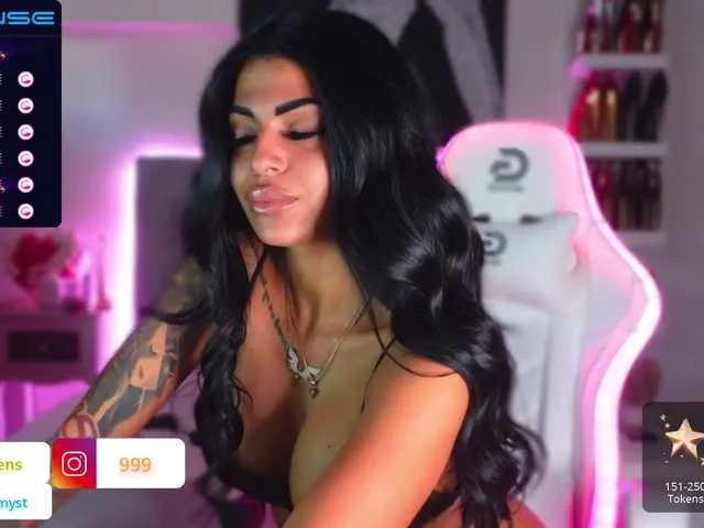 Live sex webcam photo for AngelaMyst #287940718