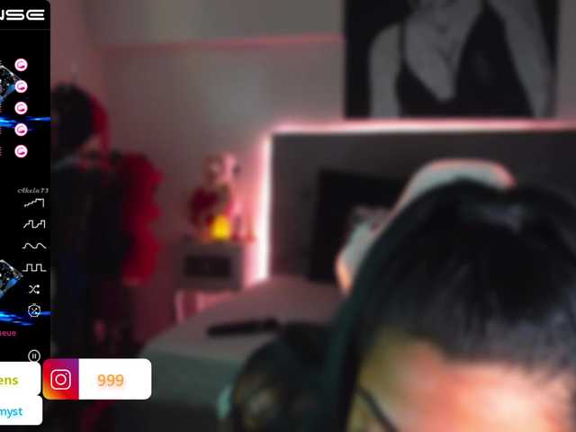 Live sex webcam photo for AngelaMyst #277059527