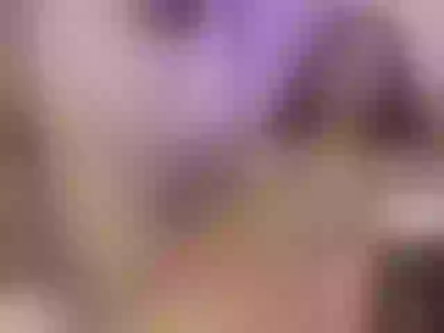 Live sex webcam photo for AngelaMyst #290946205