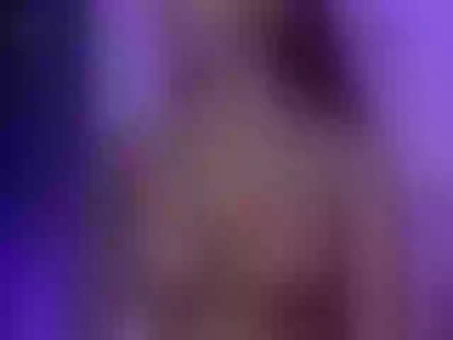 Live sex webcam photo for AngelaMyst #291483032