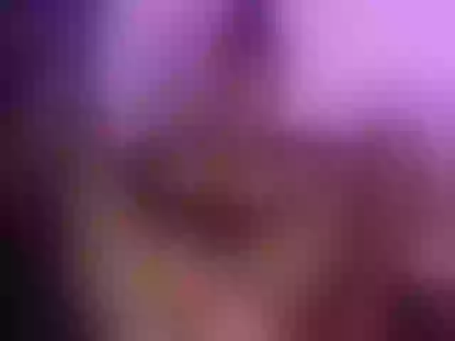 Live sex webcam photo for AngelaMyst #291630838