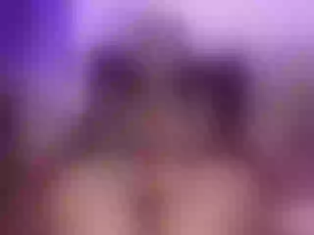 Live sex webcam photo for AngelaMyst #291663363