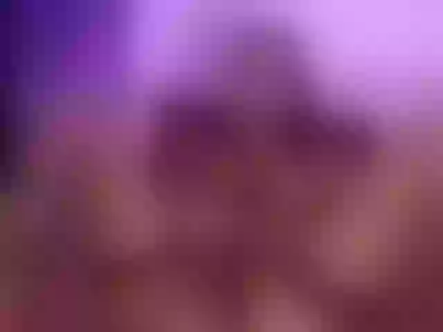 Live sex webcam photo for AngelaMyst #291677796