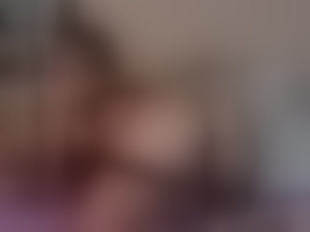 Live sex webcam photo for AngelaMyst #294052615