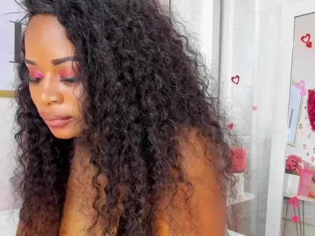 Live sex webcam photo for AngelaQueen #272555209