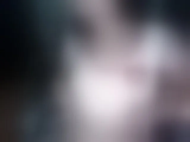 Live sex webcam photo for AngelaQueen #293407044
