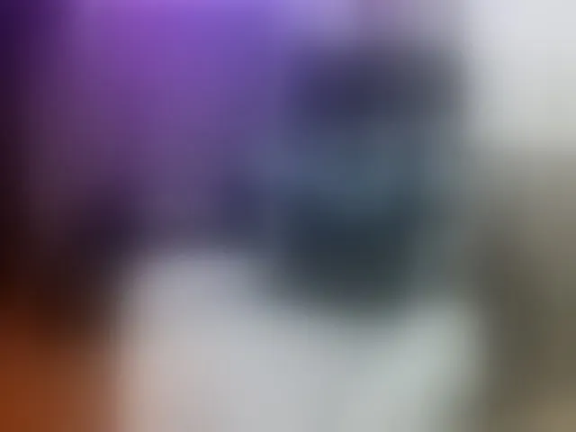 Live sex webcam photo for AngelaQueen #294019689