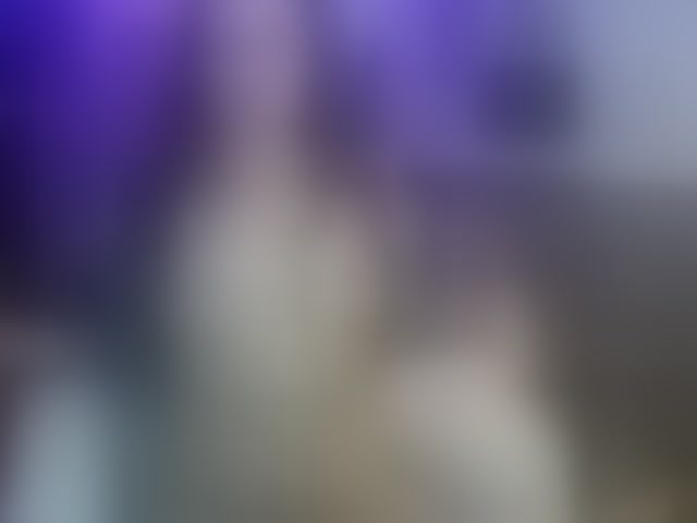 Live sex webcam photo for AngelaQueen #294107315