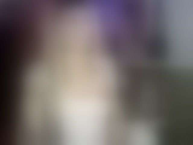 Live sex webcam photo for AngelaQueen #294325538