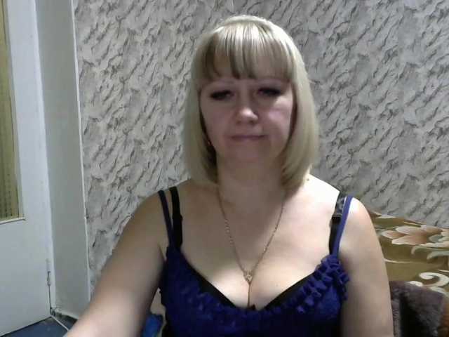 Live sex webcam photo for AngelaSweet #272821458