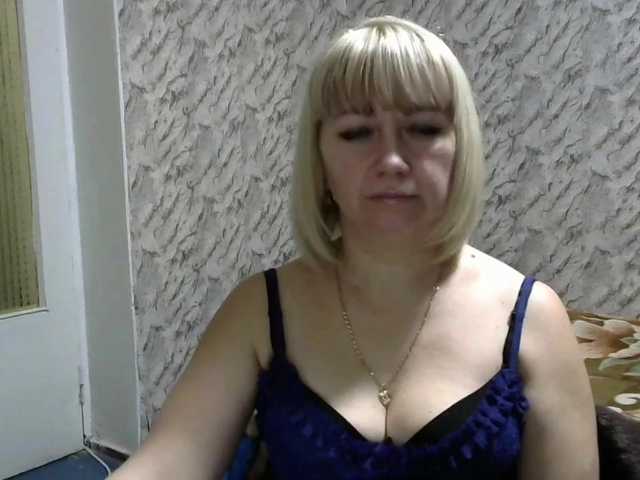 Live sex webcam photo for AngelaSweet #272870328