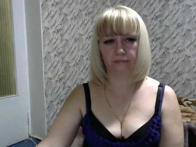 Live sex webcam photo for AngelaSweet #273004547