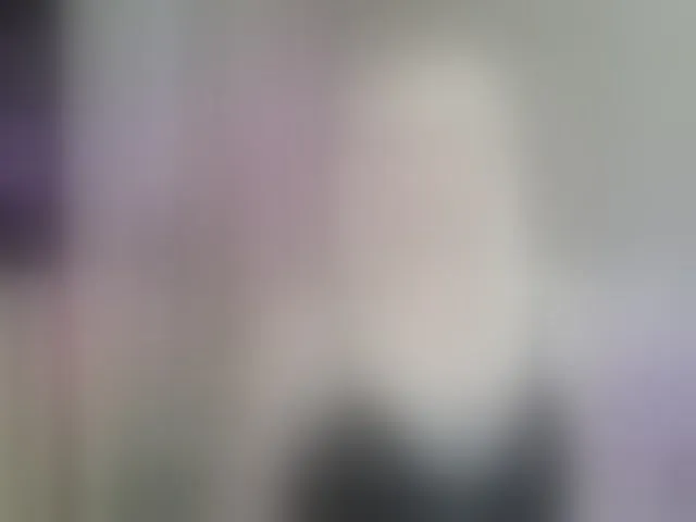 Live sex webcam photo for AngelaSweet #293339045