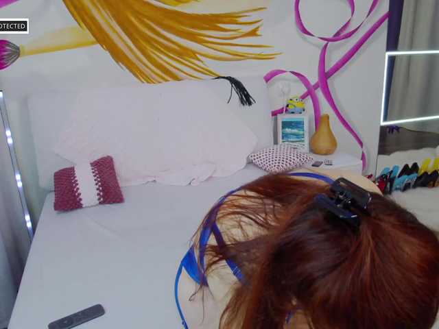 Live sex webcam photo for AngelaWhityX #272440592