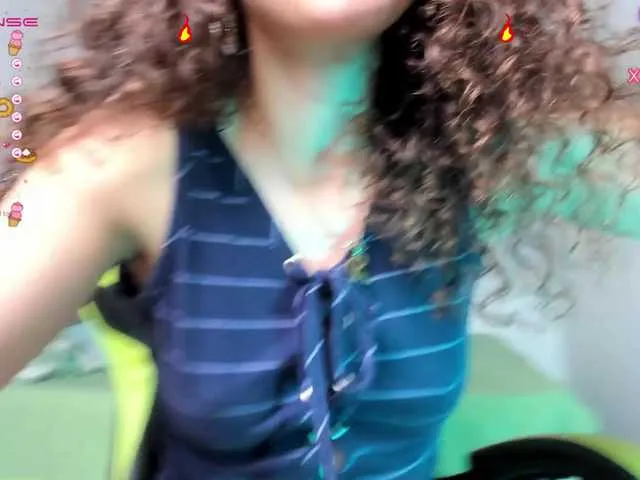 Live sex webcam photo for Angelahank2 #275772590